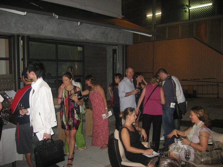 HKWineWalk3